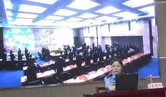 一个医生，一个护士，白天救人，晚上“自杀”