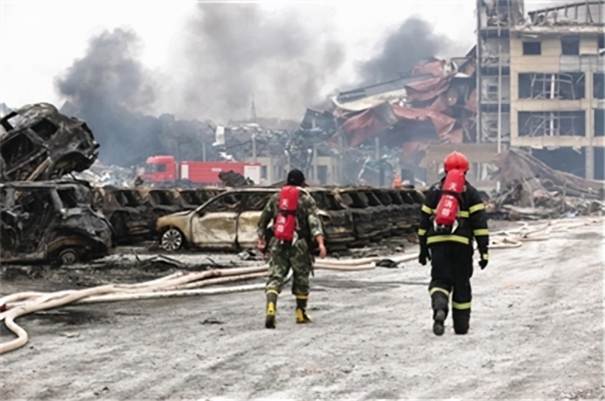 25人出警25人牺牲回家了吗,出警25人牺牲25人唯一幸存的队员