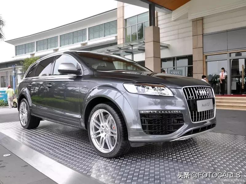奥迪q7v12柴油版越野视频,奥迪q7v12柴油6.0发动机质量