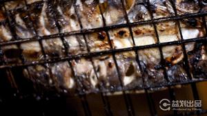 原汁原味炭火烤肉,炭火烤鱼味道最好