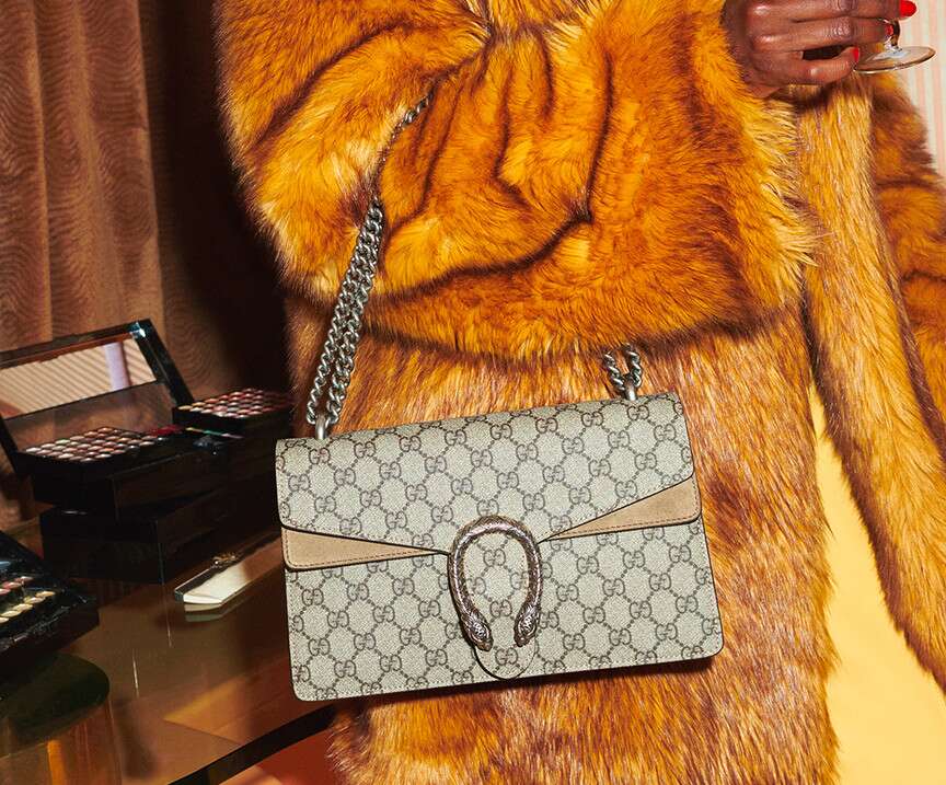 今年流行什么款包值得购买,2022值得入手的大牌包款