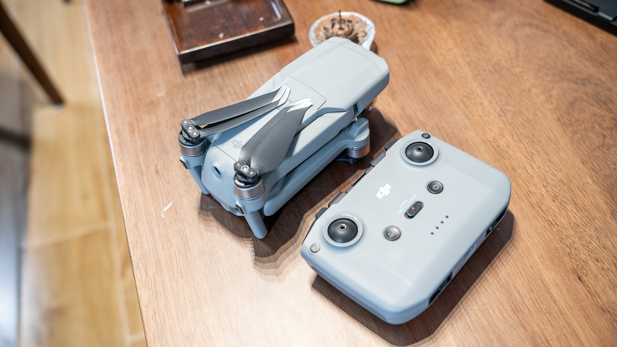 大疆air3小白第一次飞,大疆无人机air2体验