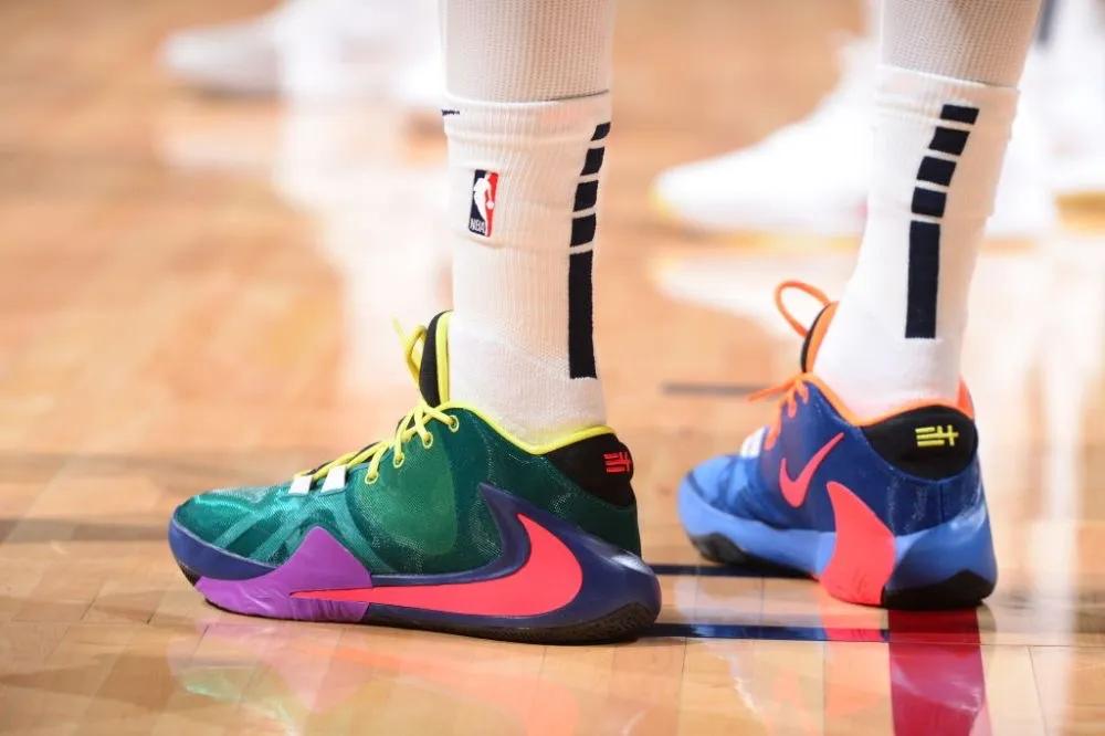 nba球星上脚球鞋22-23,掘金勇士季后赛上脚球鞋