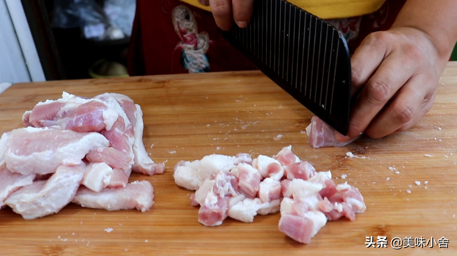 怎么蒸包子不塌陷不回缩,韭菜蒸包子不塌陷不回缩的好方法