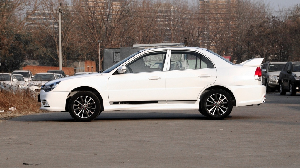 东南v3菱悦十大优点和缺点,东南菱悦v3的导航需要更新怎么办