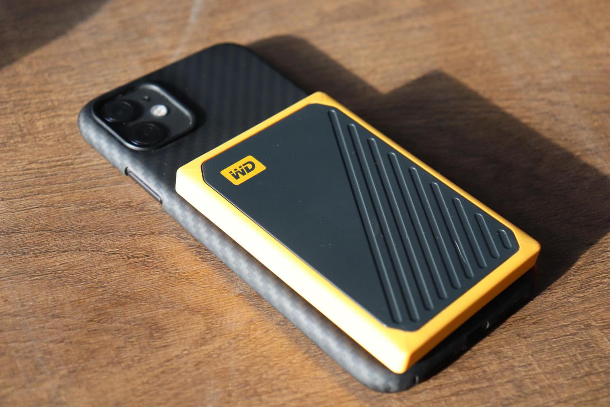 西数移动固态硬盘开箱,西数mypassport移动硬盘开箱