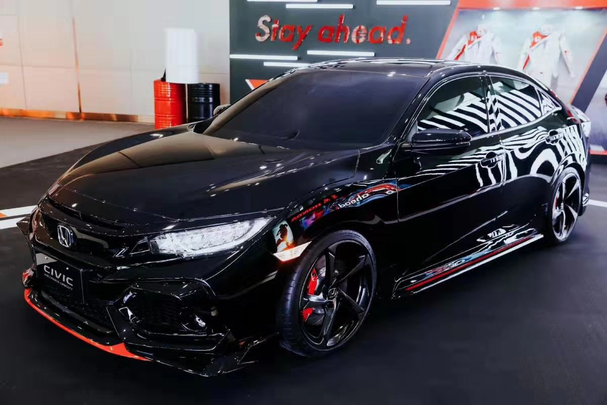 十代思域两厢版帅气视频,十代思域两厢版哪个颜色好看