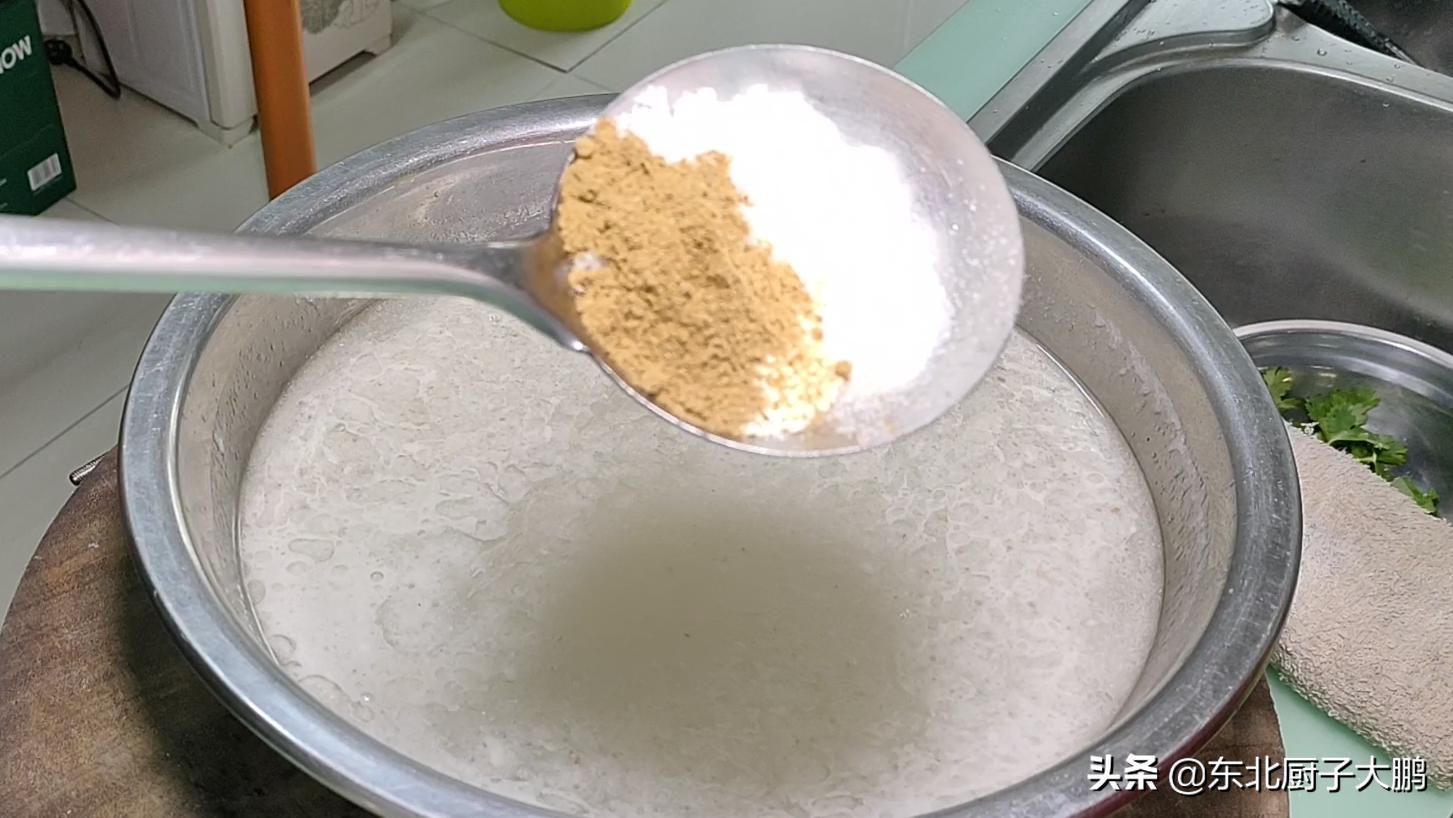 农村大锅杀猪烩菜,东北杀猪烩菜