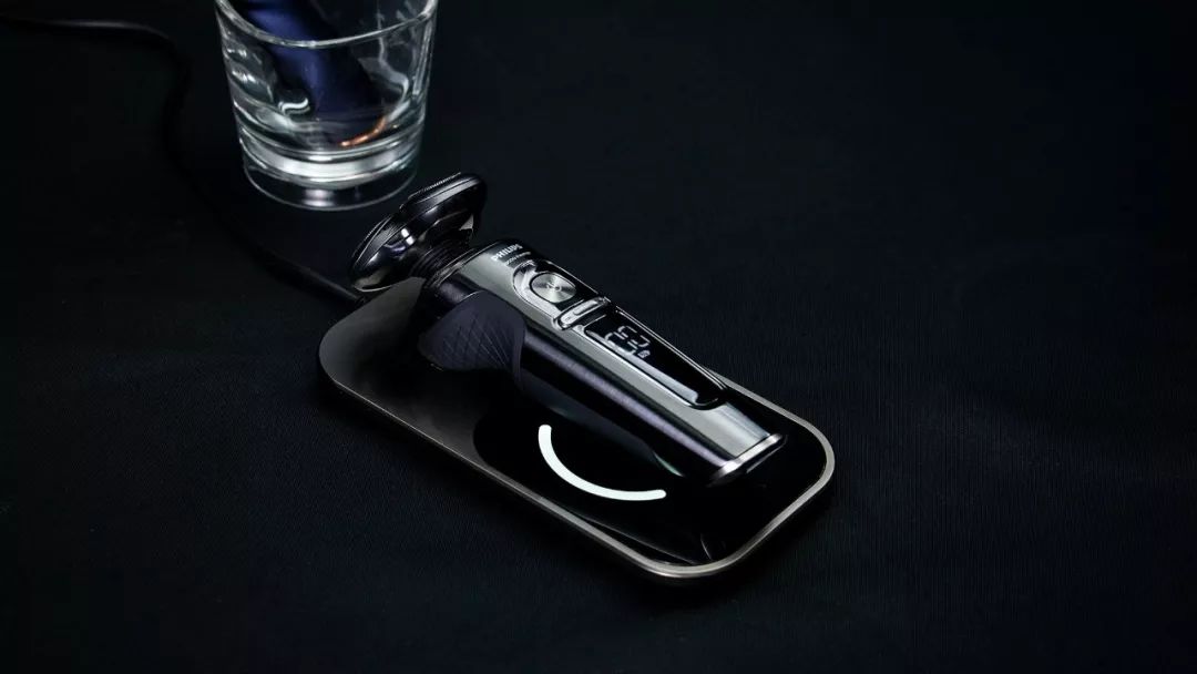 飞利浦s9000剃须刀刀头怎么拆开,飞利浦s9000剃须刀怎么连接蓝牙