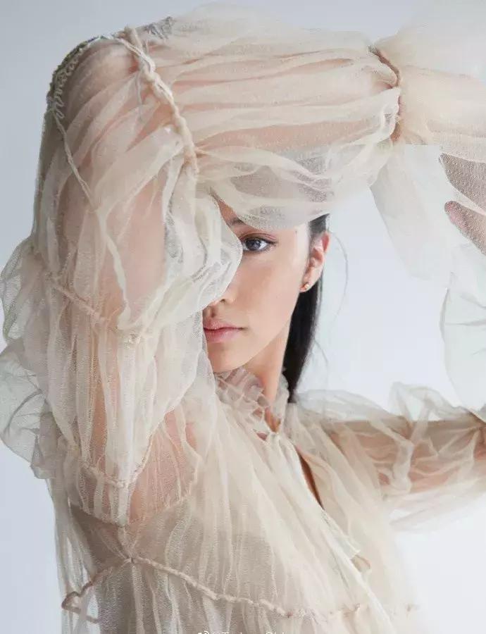 15岁香奈儿,15岁靠自己拿下香奈儿