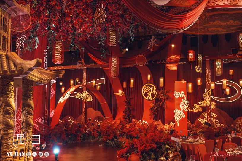 经典的暖色系婚礼,中式婚礼红绿搭配婚礼布置