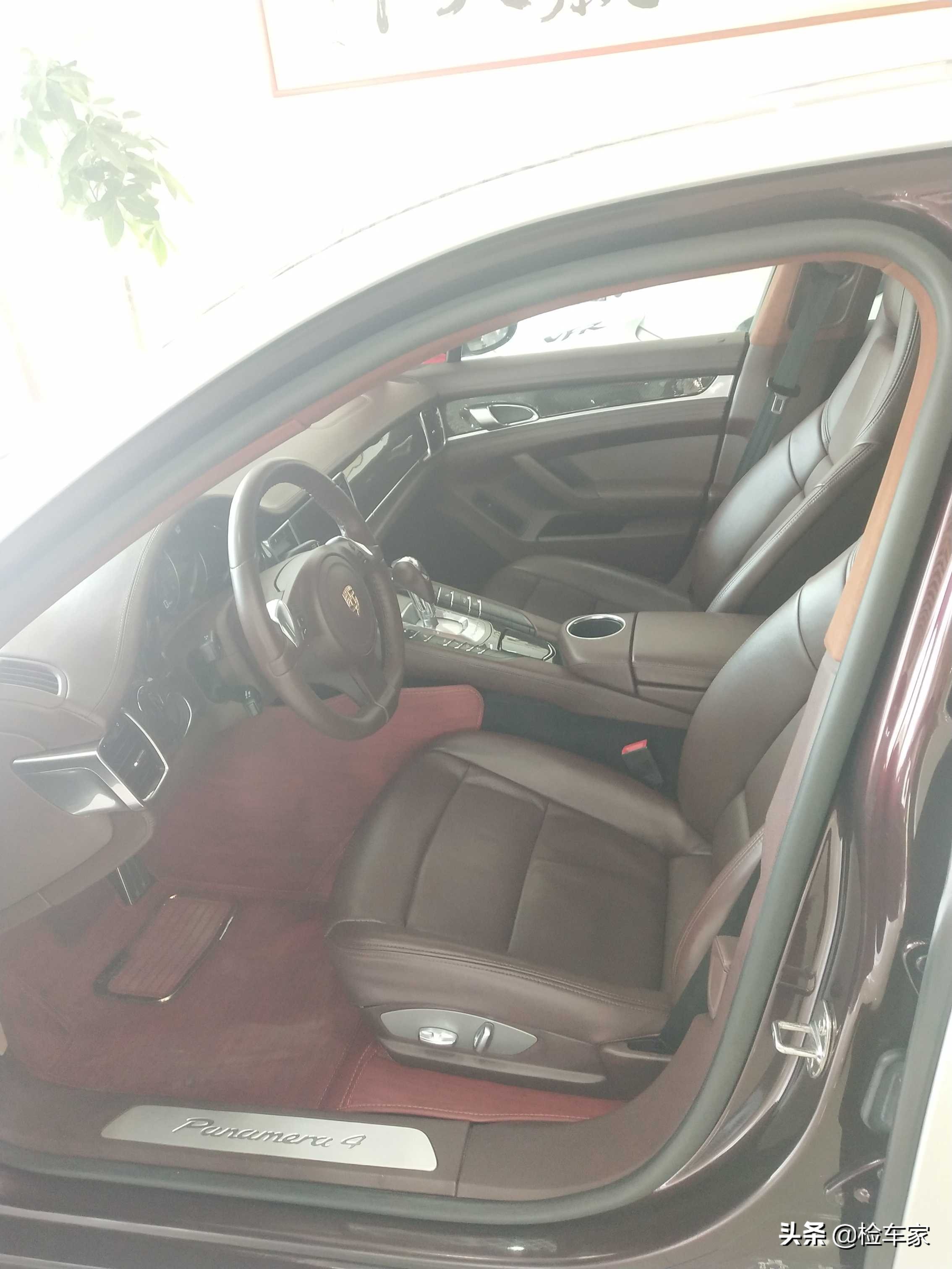 2010保时捷帕拉梅拉现在多少钱,300万的保时捷帕拉梅拉值不值