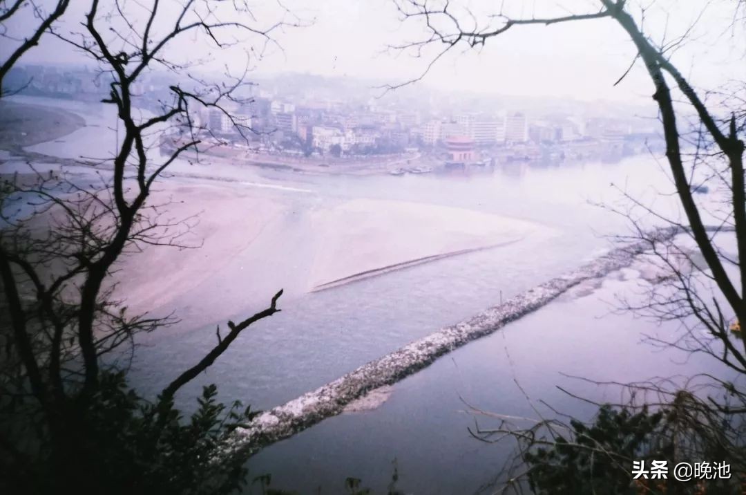 足球专访视频,足球采访时的视频