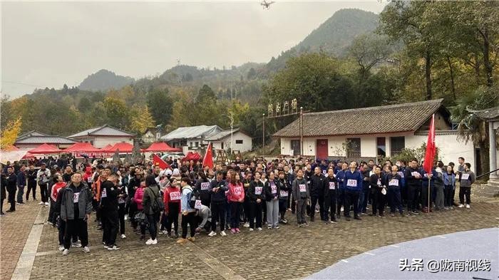 椋庡摜寰掓鐩存挱,闄囧崡椋庡摜璧勮