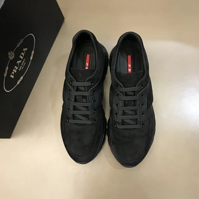 普拉达再次刷出新销量,普拉达2020新黑武士