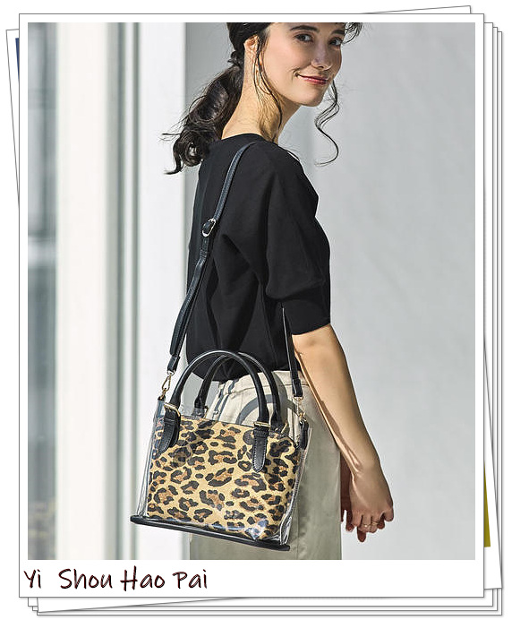 pvc包包的时髦搭配瞬间,2022春夏流行小清新包包