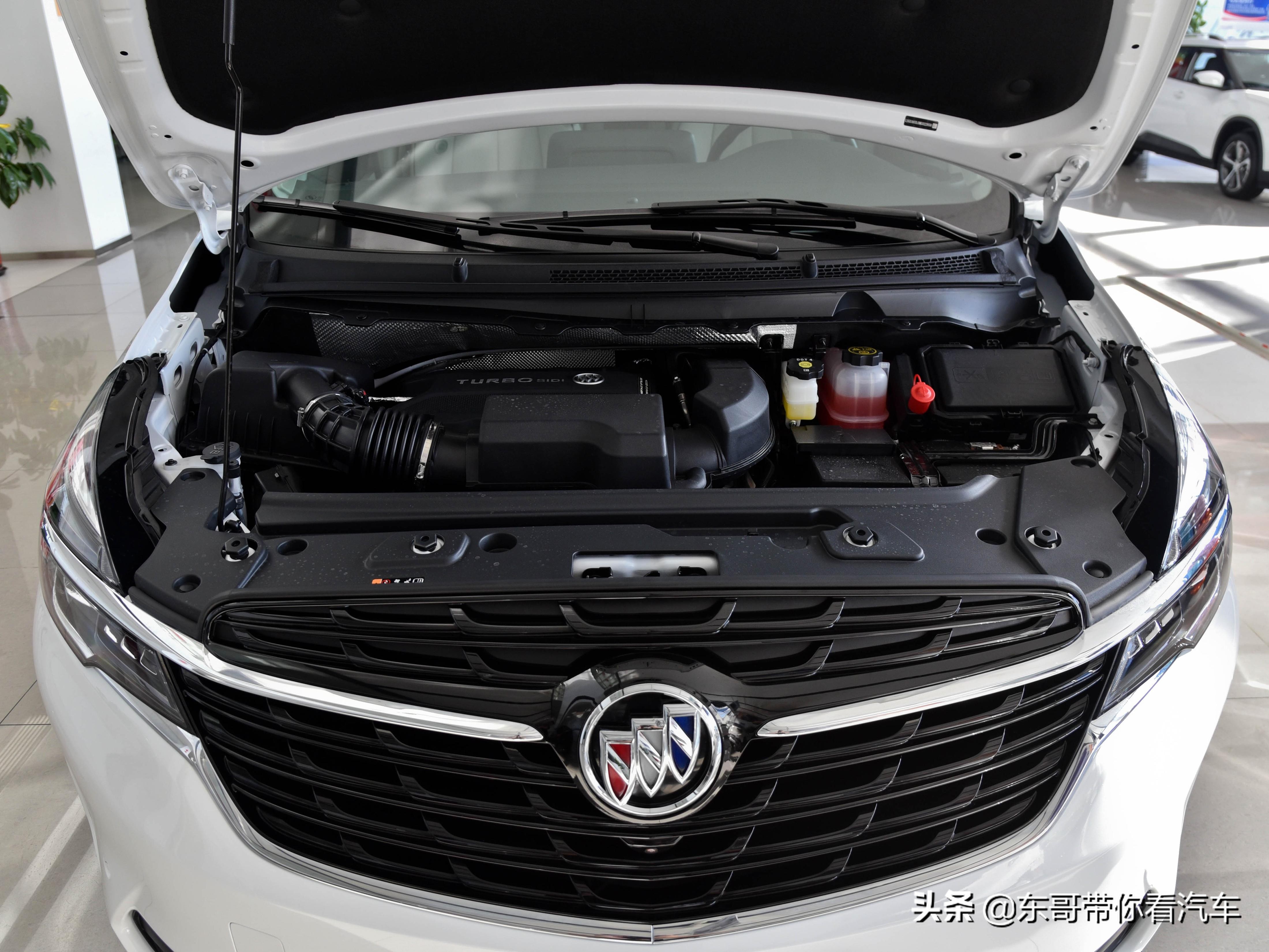 经典标杆MPV,空间大老板爱,动力省油有劲,带你看别克GL8