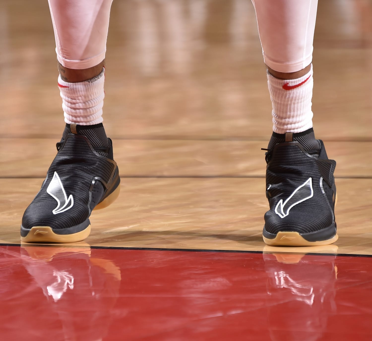 nba球员上脚便宜又好穿的实战球鞋,一周nba赛场8双定制球鞋合集