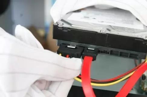 新手必须掌握的硬盘基本知识,新手入门安装固态硬盘