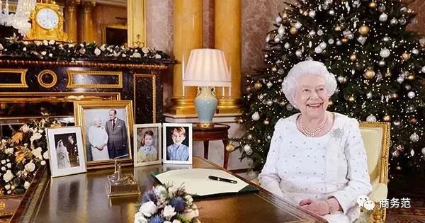 圣诞珠宝哪个牌子好看,圣诞节适合的珠宝