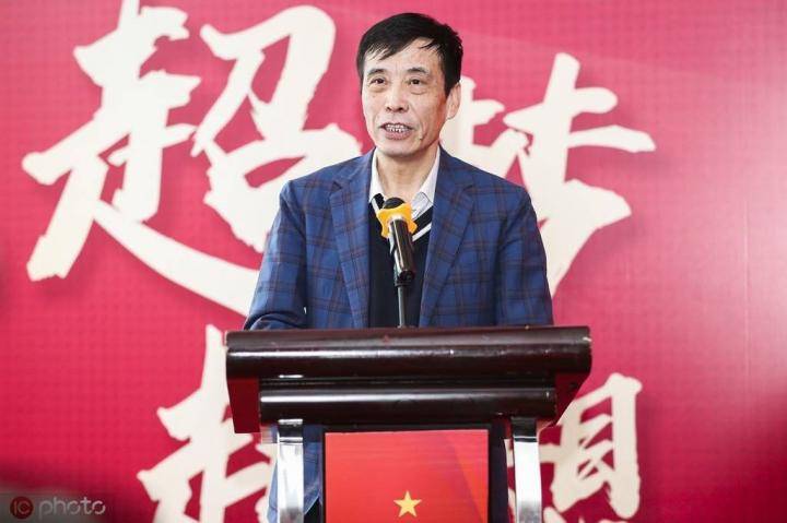 从普通工人到董事长，准足协主席的故事让人看到中国足球新希望