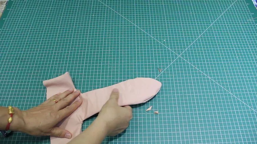 花间公主兔耳水桶包,mcm兔耳水桶包