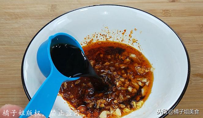 神奇的酸辣粉这样做才好吃,想吃酸辣粉自己在家两分钟搞定