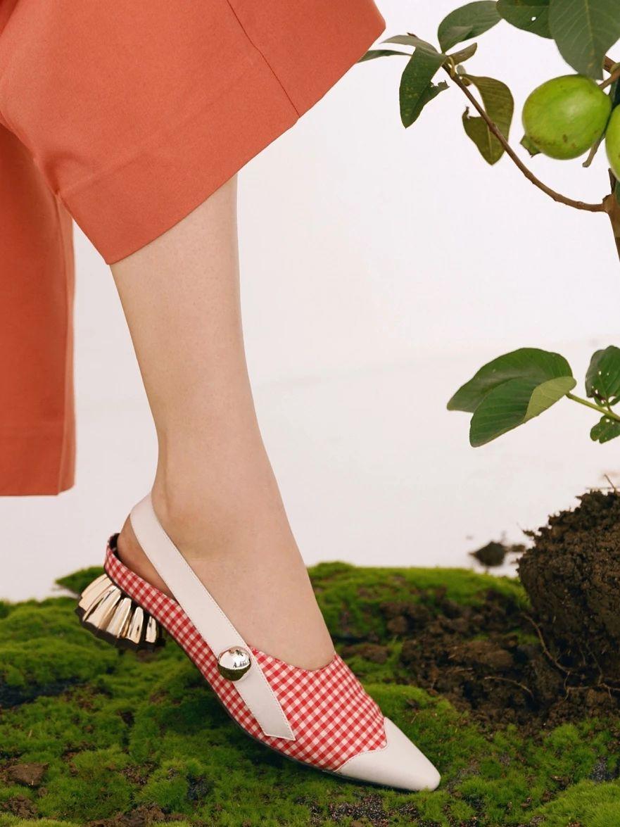 很土的鞋子品牌,超级土的鞋子