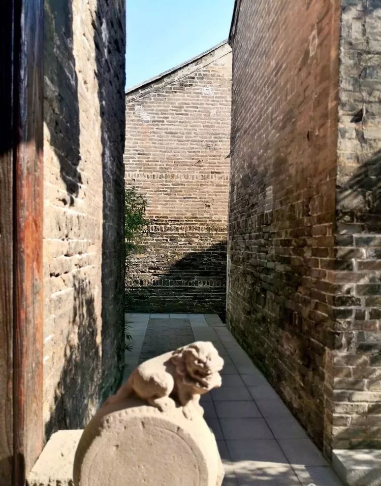 漫随天外云卷云舒免费,漫随天外云卷云舒抖音