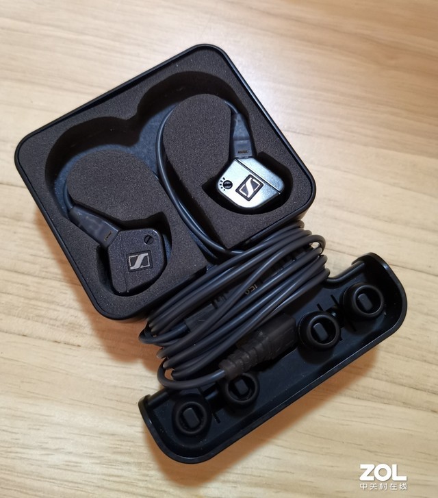 森海塞尔75岁成长经历,森海塞尔一代和75t