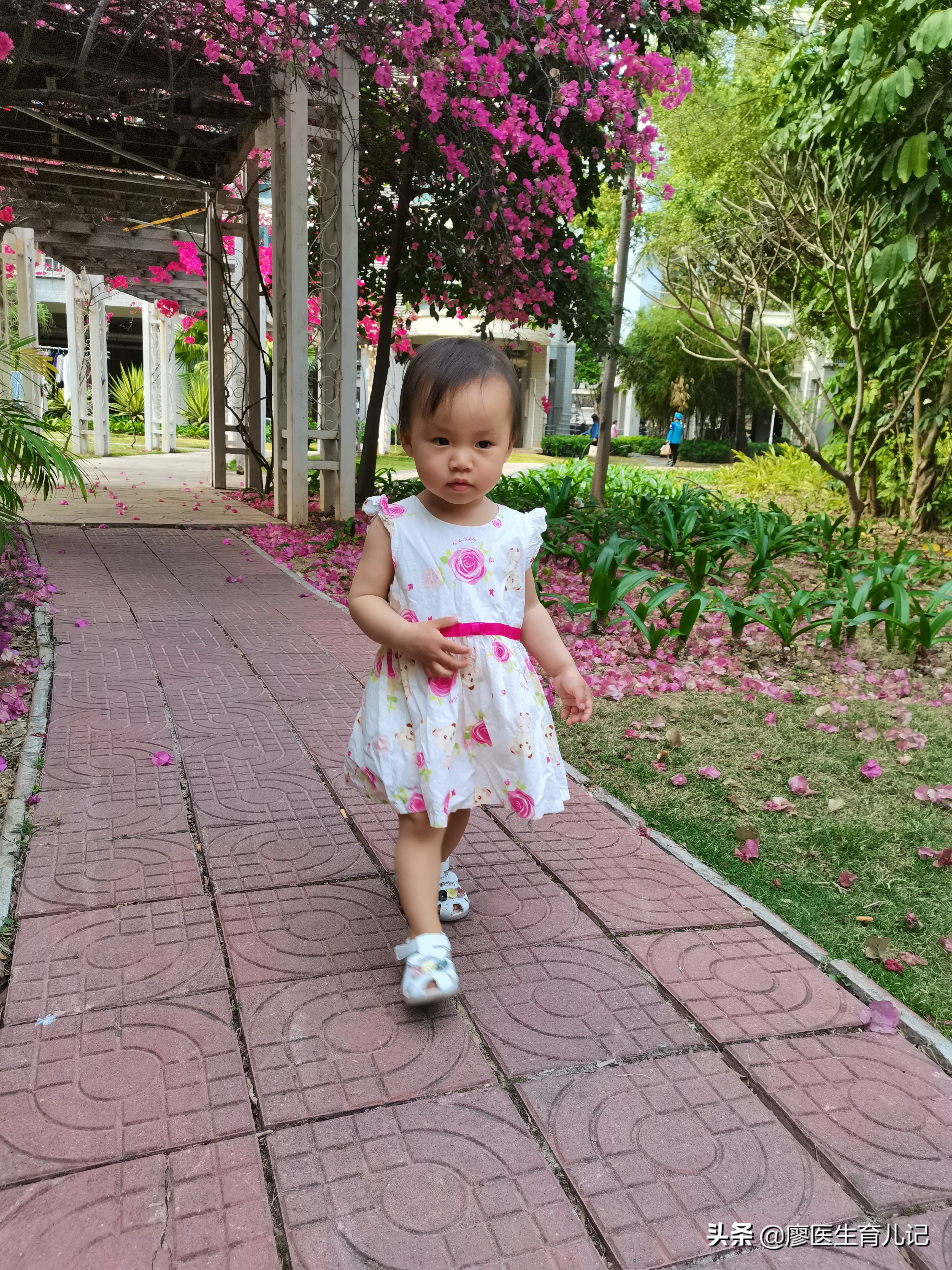 1岁半体检宝宝身高体重标准,1岁4个月宝宝身高体重不达标