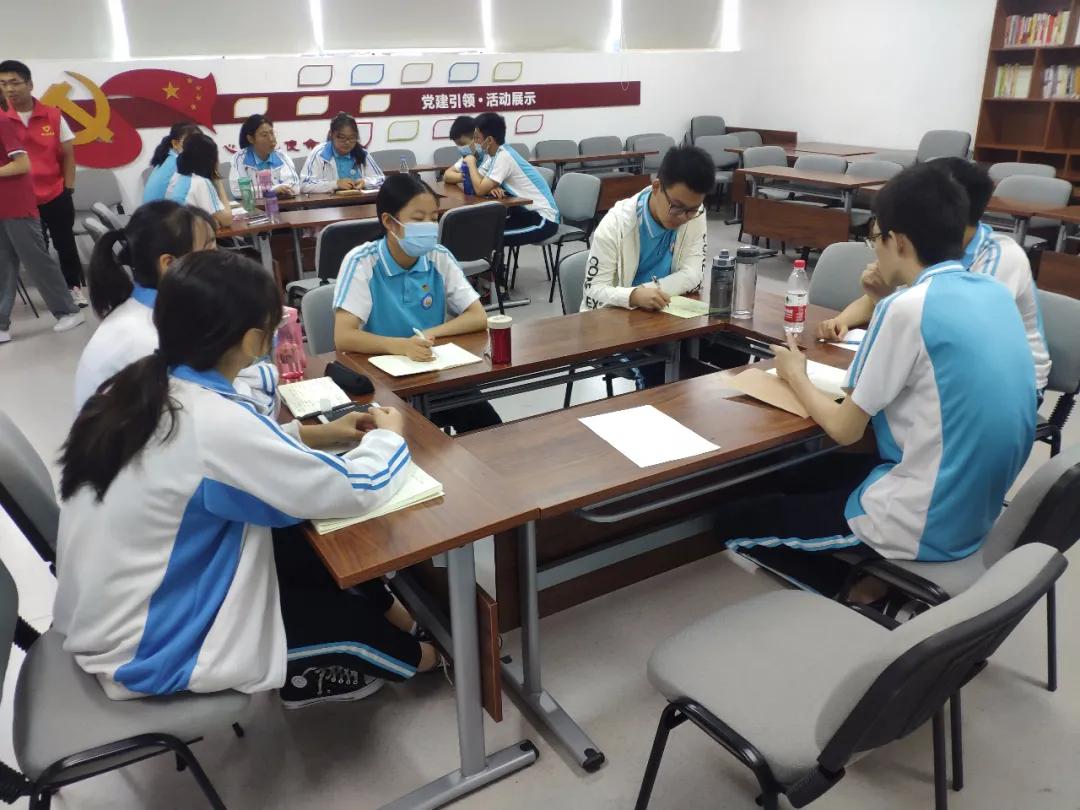 当理性之花盛开课堂，梦想就这样在郑州16中扎根