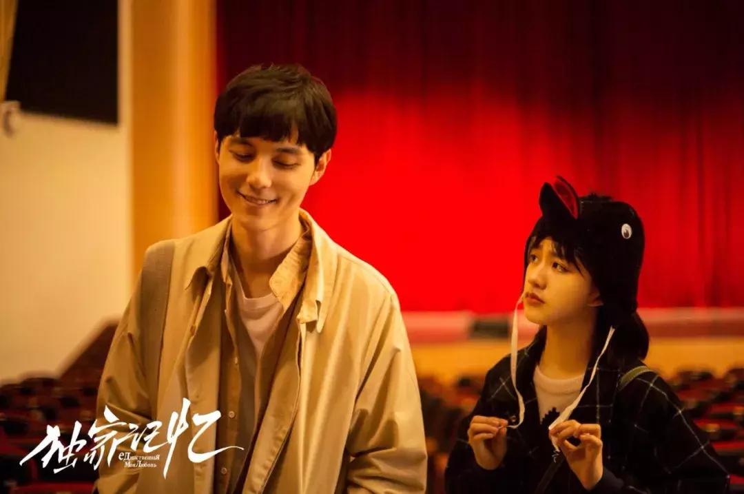 谁成想，一季度一风向的2019年，粉丝型观众成了网剧的基本面