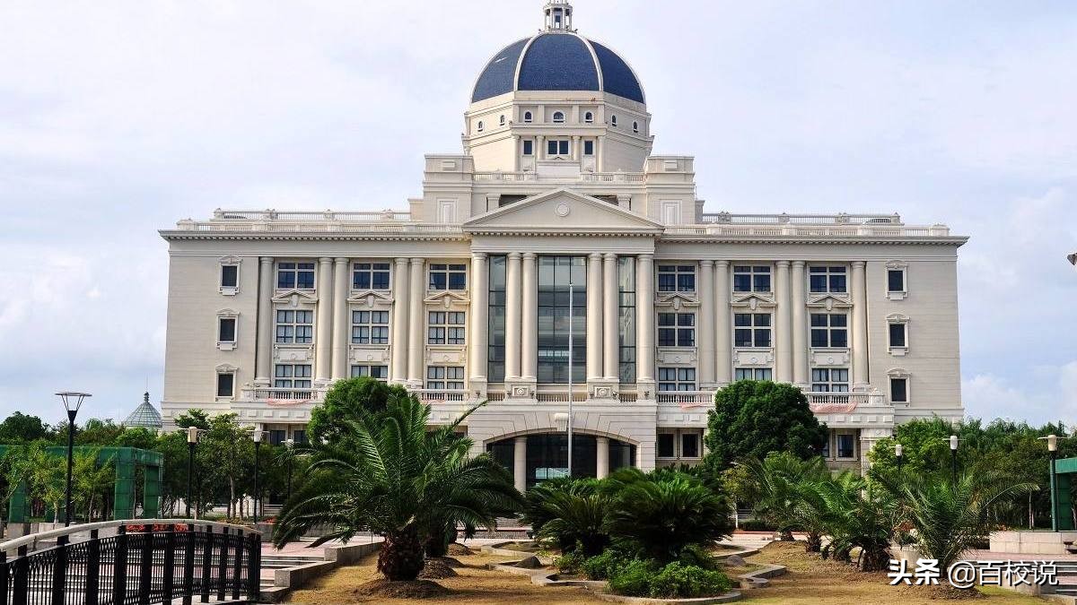 上海外国语大学，外语专业实力强劲热爱的英语的学生值得报考