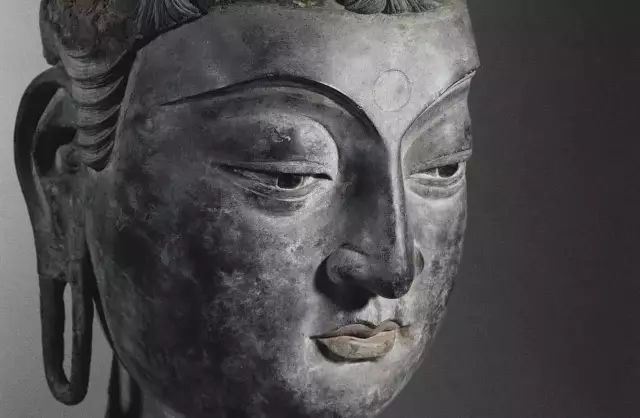 中国与日本两国木造像的区别