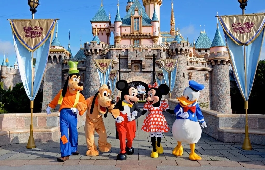 上海迪士尼到底值不值得玩,来上海迪士尼到底值不值得去