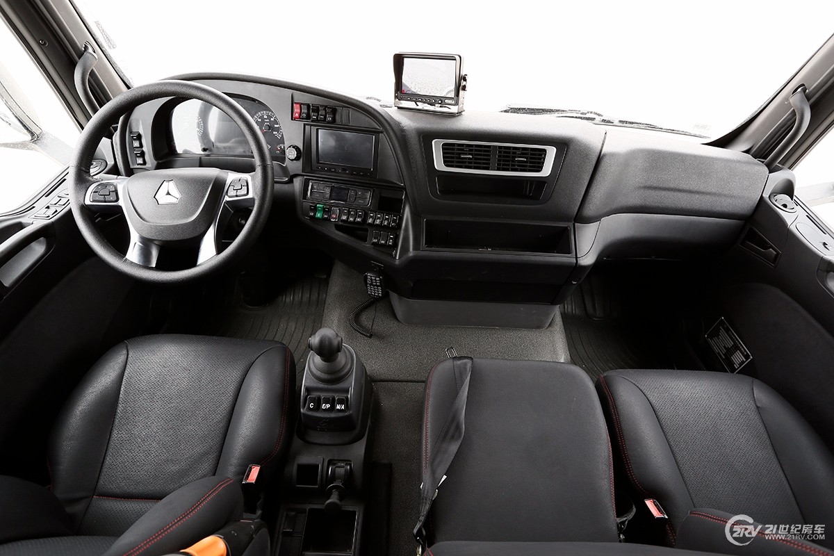 诺马迪森房车100万以内,1300万诺马迪森越野房车旅游