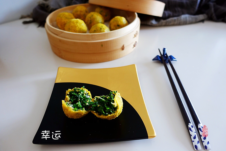 常吃玉米助消化!菜团子这么做,6分钟出锅,薄皮大馅特喧软