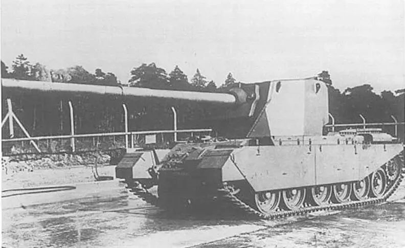 战车溯源m4a3e2,is-3坦克表现