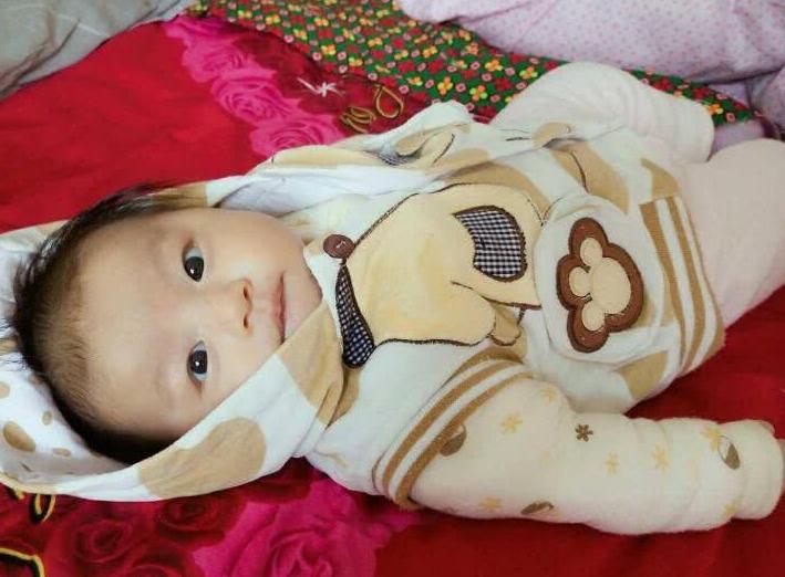 新生儿睡眠不稳怎么哄,新生儿睡不踏实老是要抱