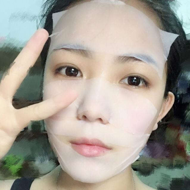 皮肤基底层严重缺水怎么改善,身体皮肤缺水起皮怎么改善