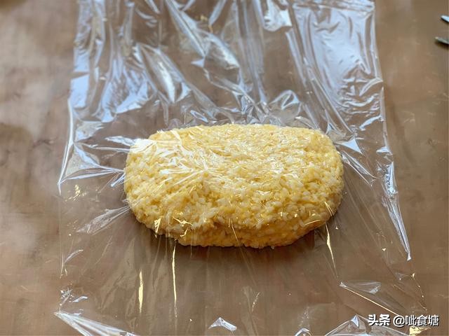 剩米饭别炒蛋做成锅巴香晕了,剩米饭不要扔的小妙招