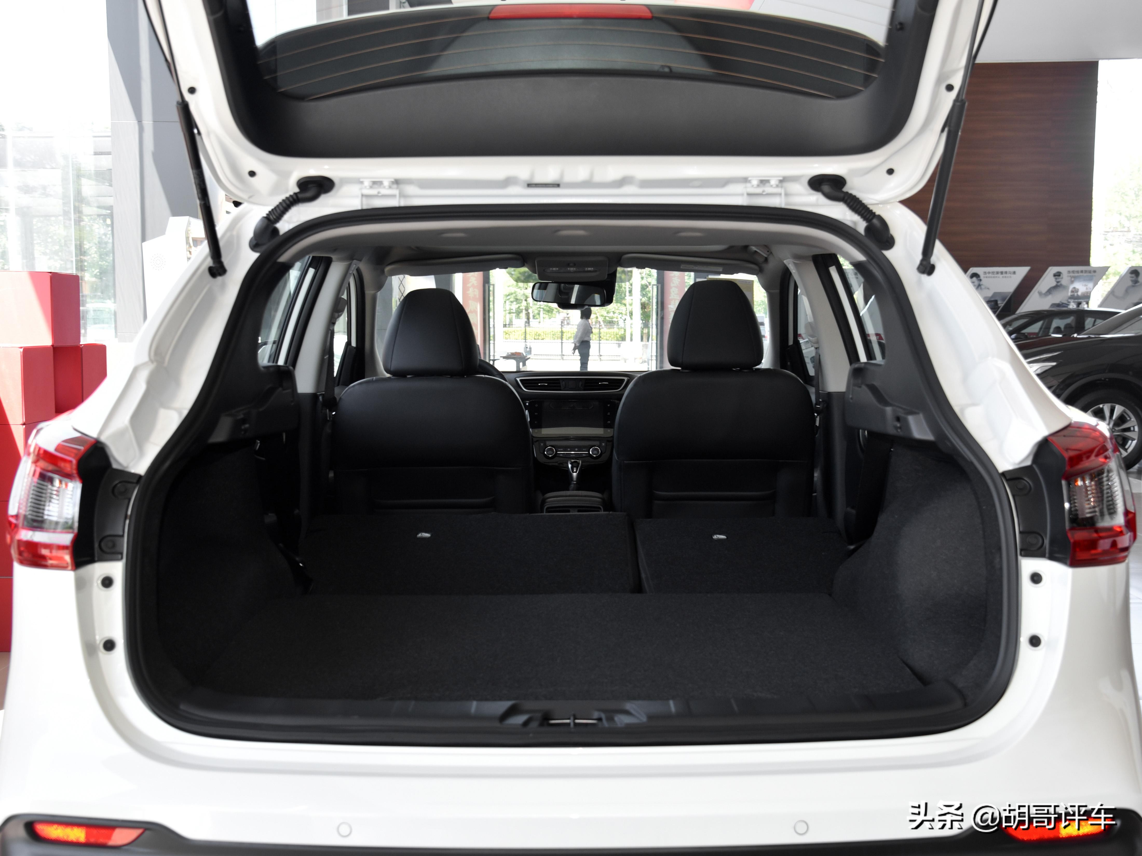 日产suv逍客油耗,油耗低空间大点suv哪个好