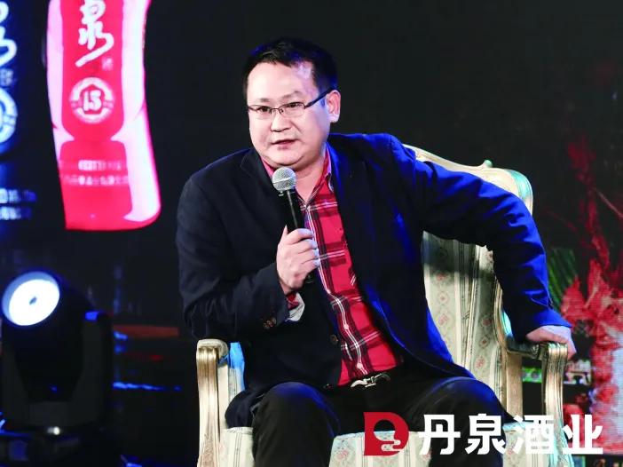 中国酒业年度十大新品,中国酒业发布2019年度榜单