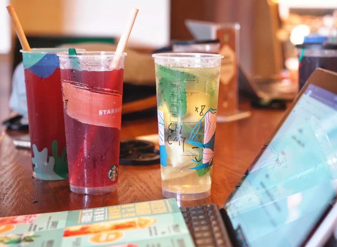 星巴克推出八种饮品吐槽,星巴克不会踩雷的饮品
