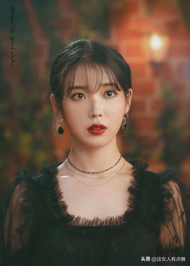 iu在酒店穿衣搭配,iu酒店穿衣搭配