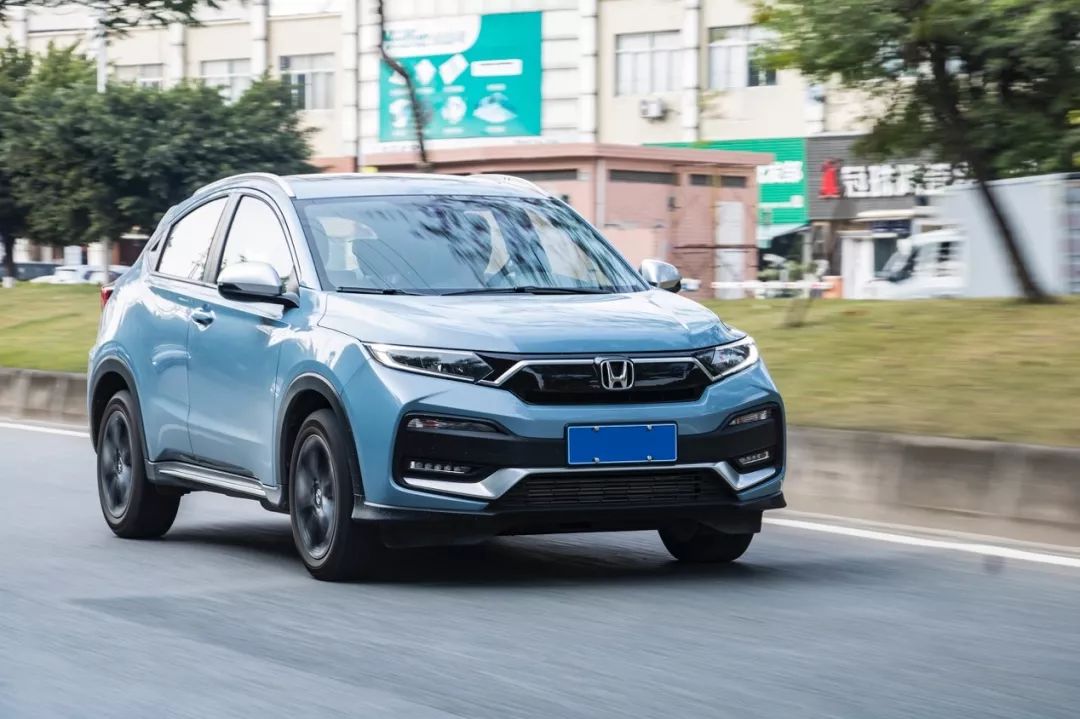 潮鞋与机车,潮鞋和跑车