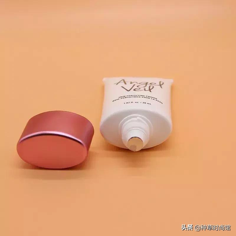 妆前涂太多底妆会怎样,妆前底妆少