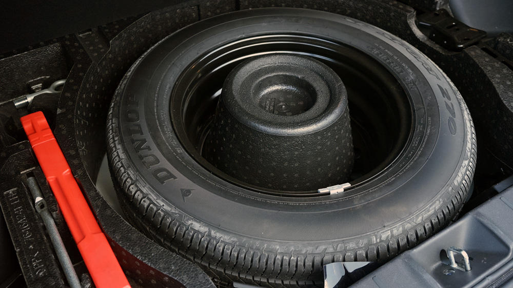 日系三菱suv劲炫轴距,广汽三菱suv劲炫和大众探影哪个好