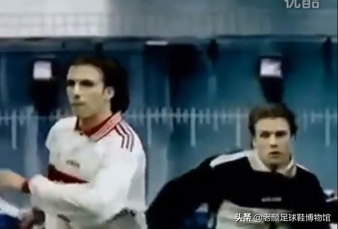 贝克汉姆巴黎最后一战球鞋,贝克汉姆穿的什么足球鞋